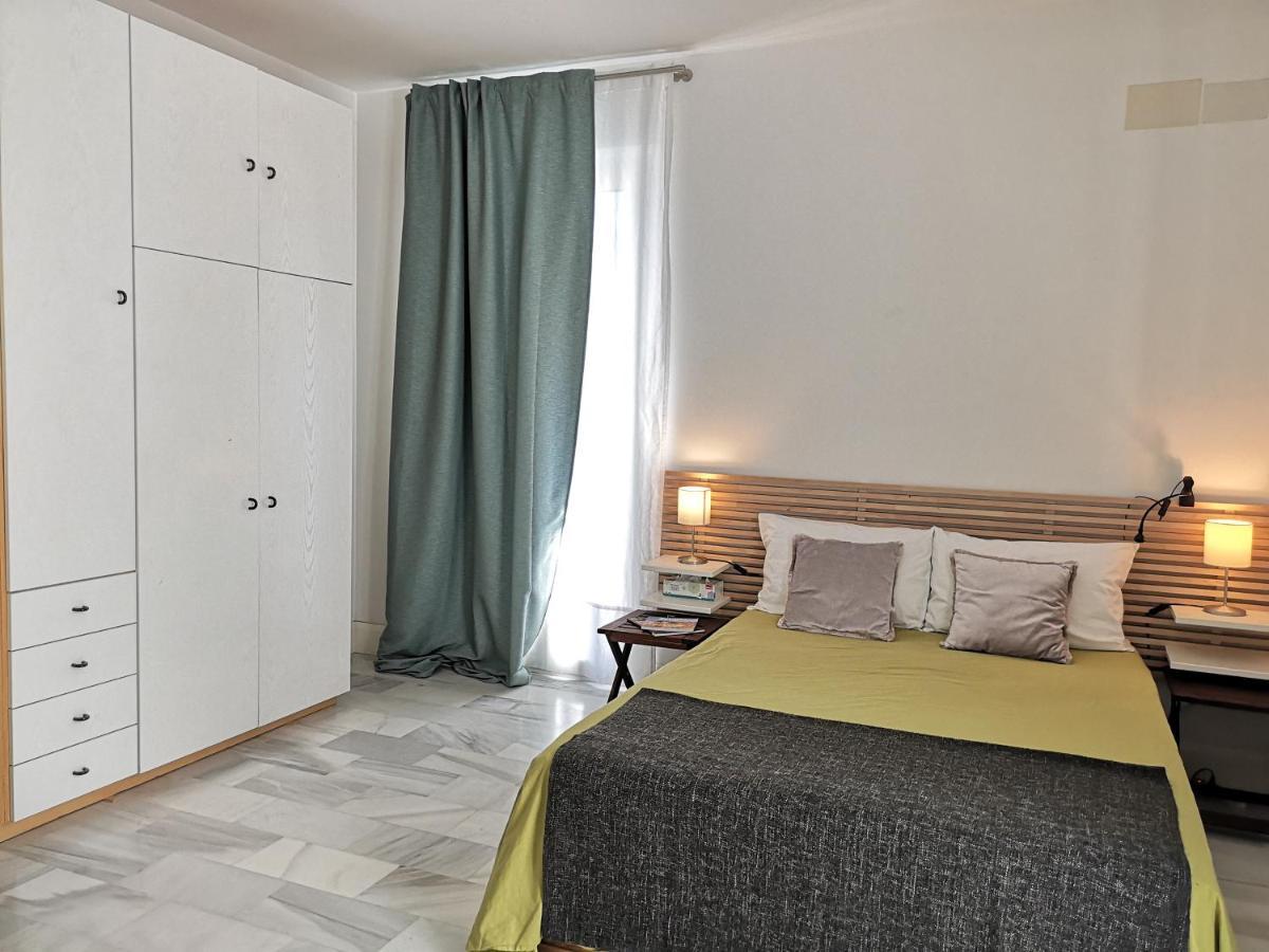 White Loft Alameda Apartment เซบีญา ภายนอก รูปภาพ