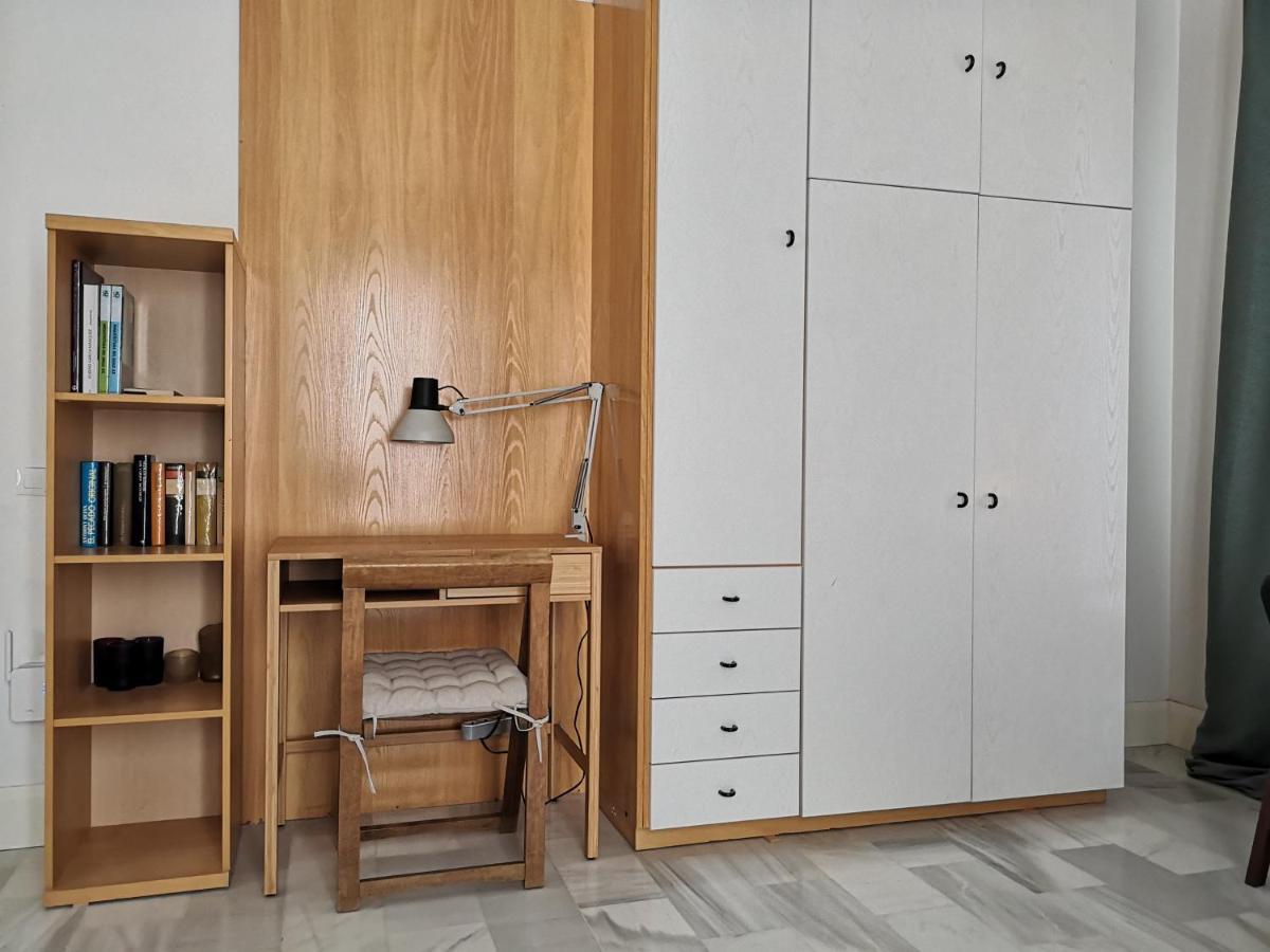 White Loft Alameda Apartment เซบีญา ภายนอก รูปภาพ